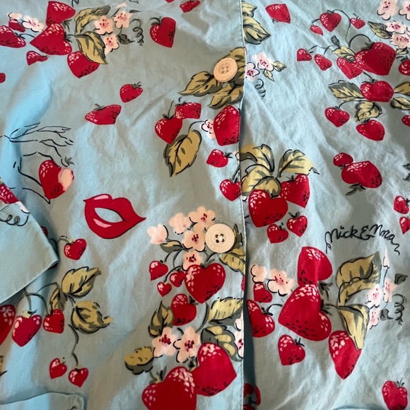 Nick & Nora Strawberry Print Pajama Set - Picture 3 of 10